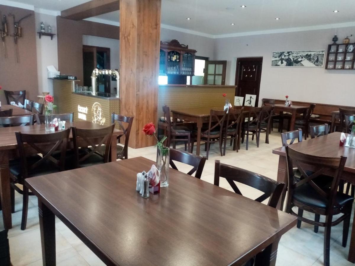 Stary Plzenec Penzion Cesky Dvur מראה חיצוני תמונה